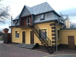 Приватна садиба Фортеця Малехів - 4