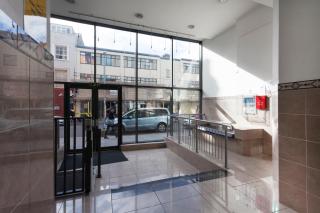 Lace Market Apartments - Nottingham City Centre - 2 Double Bedrooms Apartment with 4 Beds and 2 ensuite Bathrooms in George Street by Motorpoint Arena - Outdoor Parking for Cars or Vans at five pounds a Day - One Free onsite Car Park Space - Nottingham - 7
