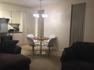 Flat 2 - Street - 8