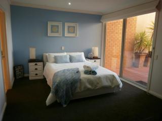 Cowes Beachfront Retreat - Cowes - 4
