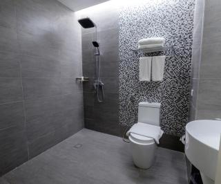 One Central Hotel & Suites - Città di Cebu - 8