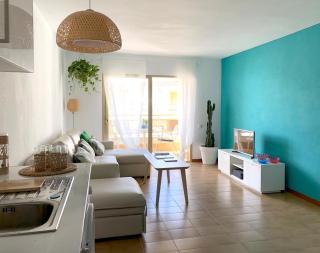 New Stunning Seaview Apartment with lovely balcony - Calafell - 0