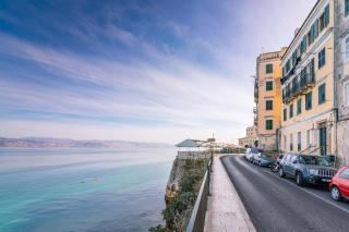 Mouragia Luxury Seaview Suite by Konnect - Città di Corfù - 1