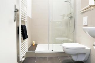 SC 01 by ROCKCHAIR Apartments l SUPERHOST Status l 2 Bedrooms Boxspringbeds Balcony Elevator - Cozy Family & Business Flair welcomes you! - Berlim - 9