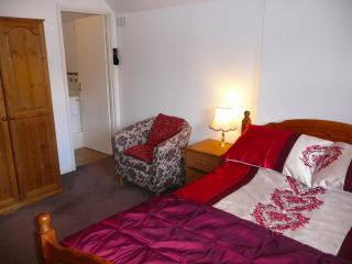 Hawthorn House Hotel - Kettering - 3