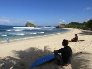 Istana Ombak Eco Resort - Pacitan - 2