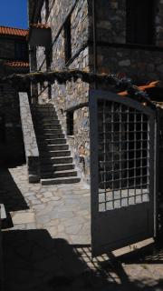 Luxurious Residence at the Village Square - 9