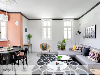 Mr. Katinsky - By TLV2GO - Tel Aviv - 0