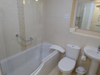 The Osborne Apartments - Torquay - 7