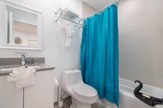 Cozy 1 BR w Parking Space 5 Close to the Beach - Hollywood - 2