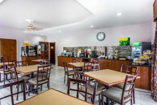 Quality Inn & Suites - Orangeburg - 4