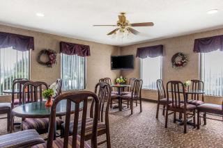 Quality Inn Andalusia - 4