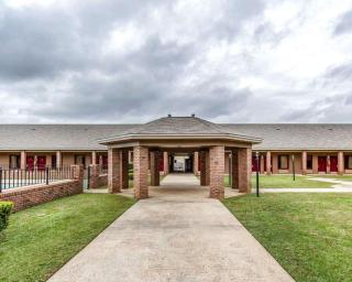 Econo Lodge Inn & Suites Enterprise - Enterprise - 6