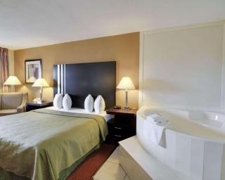 Quality Inn & Suites Clarksville - Clarksville - 8