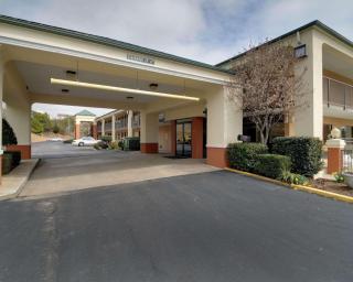 Quality Inn & Suites Clarksville - Clarksville - 6