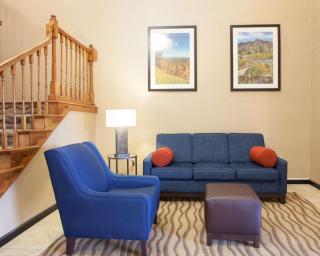 Quality Inn & Suites I-40 East - 8