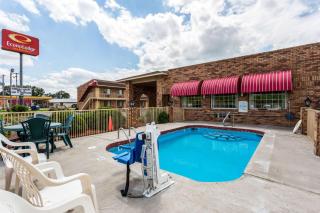Econo Lodge & Suites Brinkley - Brinkley - 9