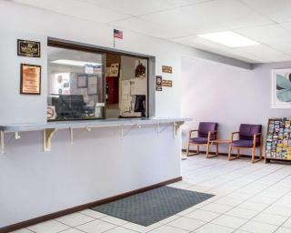 Rodeway Inn Winslow I-40 - Winslow - 7