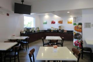 Quality Inn & Suites Fresno Northwest - Fresno - 4