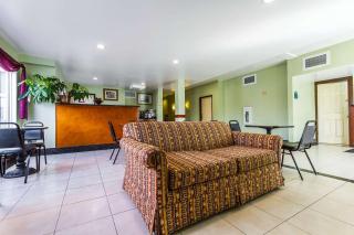 Rodeway Inn & Suites - Hayward - 4