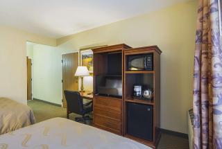 Quality Inn Fresno Yosemite Airport - Fresno - 1