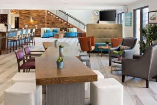 The Cove Hotel - Long Beach - 5