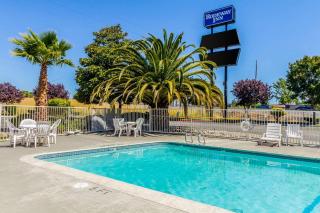 Rodeway Inn Wine Country - Rohnert Park - 4