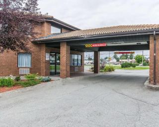 Comfort Inn Val D'Or - Val-dʼOr - 9