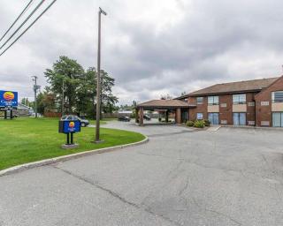 Comfort Inn Val D'Or - Val-dʼOr - 8