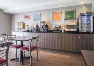 Comfort Inn Sherbrooke - Sherbrooke - 5