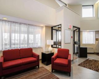 Comfort Inn - 8