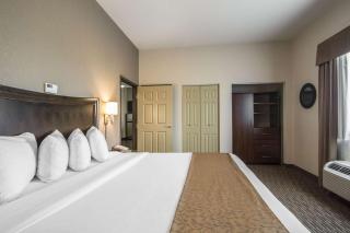 Quality Inn & Suites Thompson - Thompson - 1