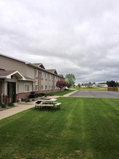 Americas Best Value Inn & Suites-Spring Valley - Spring Valley - 5