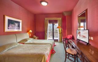 Country Club Hotel & Suites - Mikro Chorio - 7
