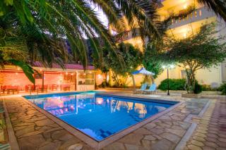 Sunrise Hotel & Apartments - Rodakino - 0