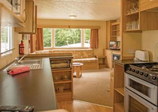 The Village Holiday Park - New Quay - 6