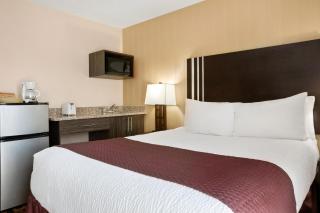 Days Inn by Wyndham Sylvan Lake - Sylvan Lake - 7