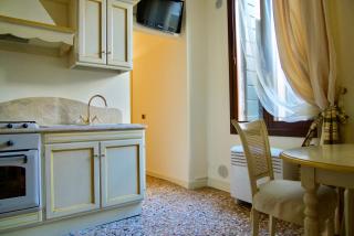 Melusina Apartments Rialto - Venice - 5