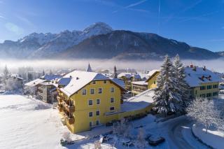 Hotel Cristallo - 0