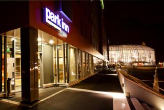 Park Inn by Radisson Lille Grand Stade - Villeneuve d'Ascq - 9