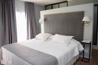 HYN Hotel Boutique - General Belgrano - 4