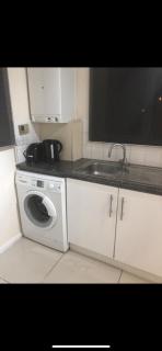 Waltham Abbey Private Property - Waltham Abbey - 2