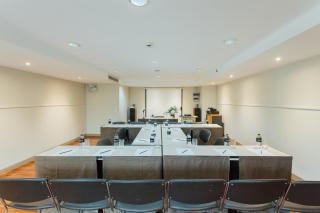 Seasons Siam Hotel - 2