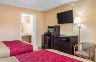 Econo Lodge Jacksonville near Little Rock Air Force Base - 3