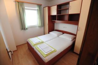Apartments Knežević - Makarska - 4