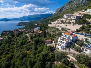 Zen Luxury Villa - Sveti Stefan - 3