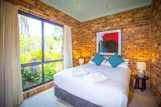 Aquila - Mount View - 1