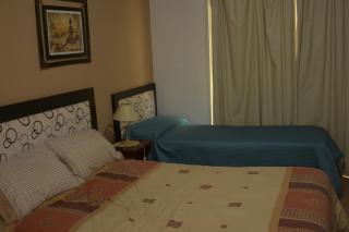 Apartamento Los Abuelos Calle Esteva Berga - Colón - 2
