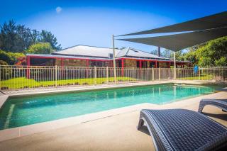 Monkey Place Country House - Broke - 6