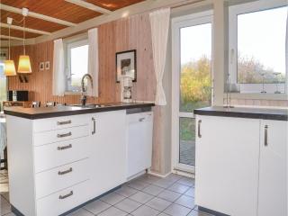 Lovely Home In Vejers Strand With Sauna - Vejers Strand - 3